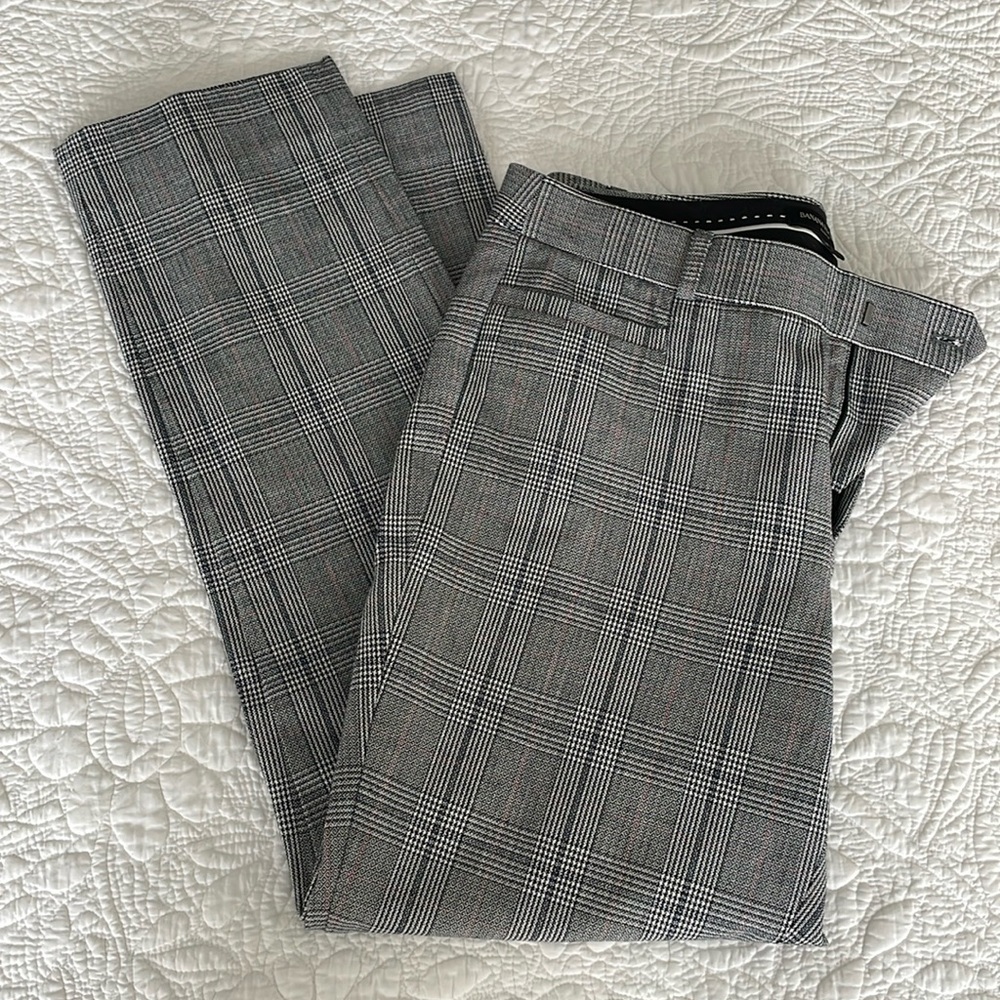 Banana Republic Sloan Pants - Size 8